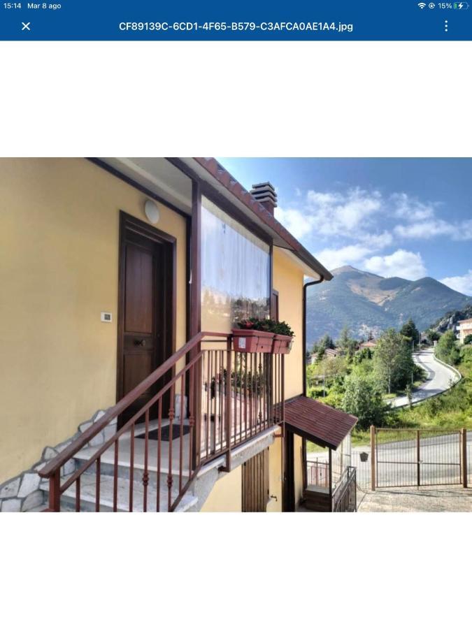Villa La Cerbiatta Castel Di Sangro Exterior foto